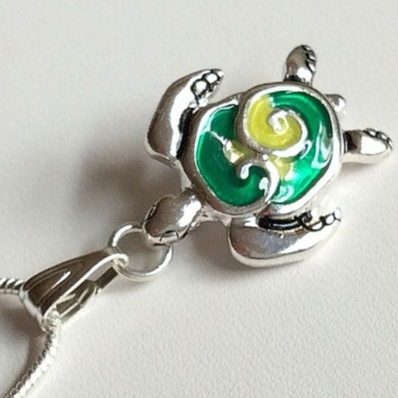 Silver Sea Life Turtle Necklace Green Enamel 18-20 inch Chain Plated Nautical - Picture 4 of 8